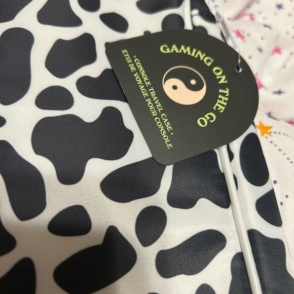 NWT Urban Outfitters Cow Print Gaming on the go Console Travel Case - Picture 1 of 16